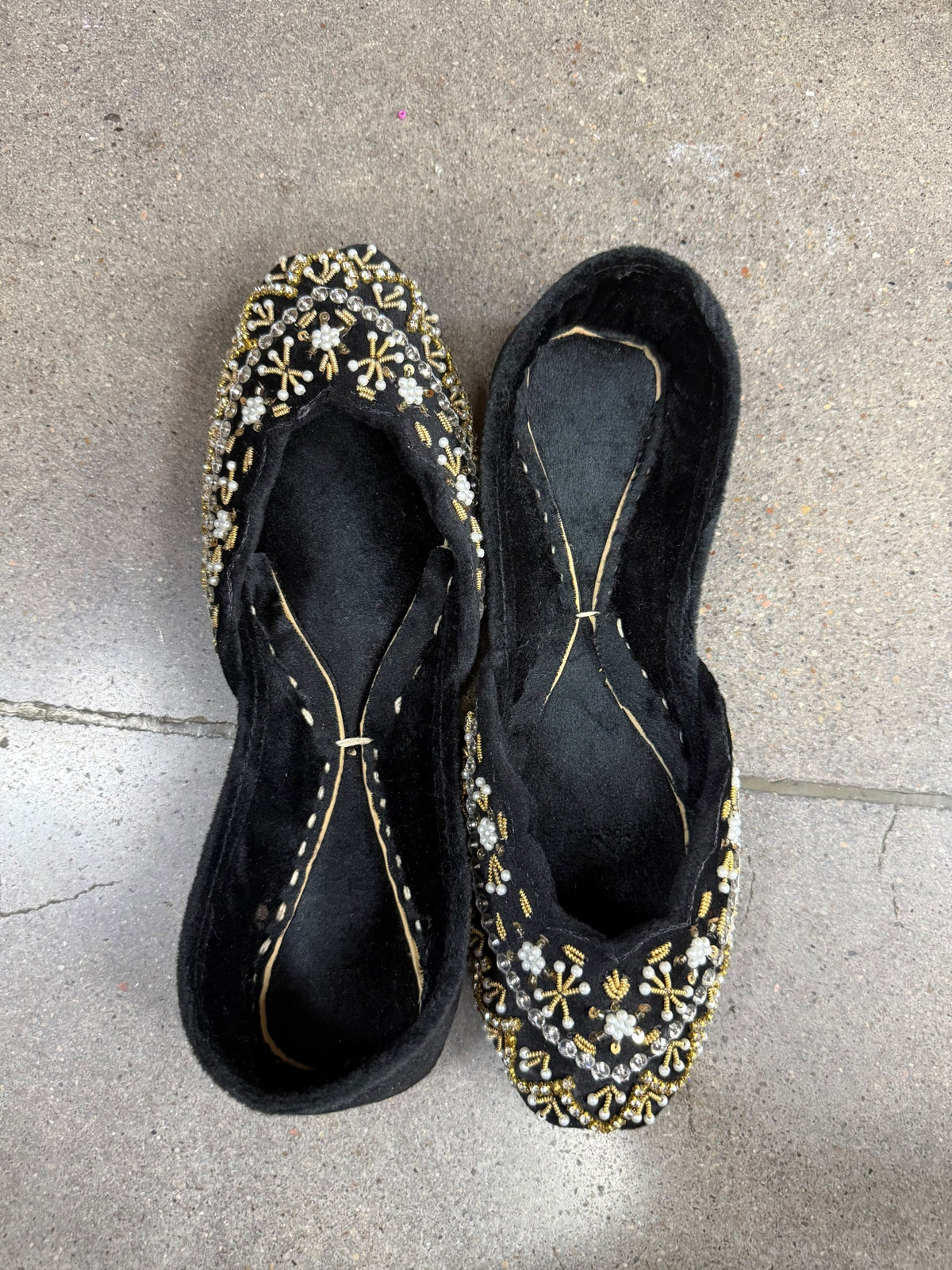 Black Pearl-Style & Gold Embellished Juttis - Juttis - South Asian Bridal & Groom Outfit Inspiration | Zubis Collection Frisco Showroom
