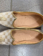 Ivory & Gold Checkered Juttis - View Angle 1 - Bridal Outfit Inspiration | Zubis Collection