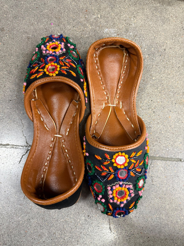 Black Multicolor Mirror-Detail Juttis - Juttis - Outfit Inspiration & Bridal Styling | Zubis Collection Frisco Showroom