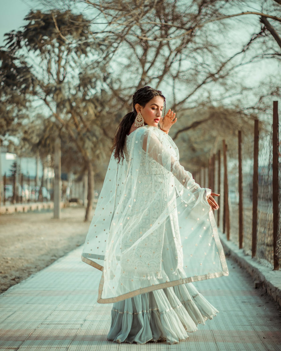 Gul-e-Maryam Soft Ivory Rose Gold Lehenga